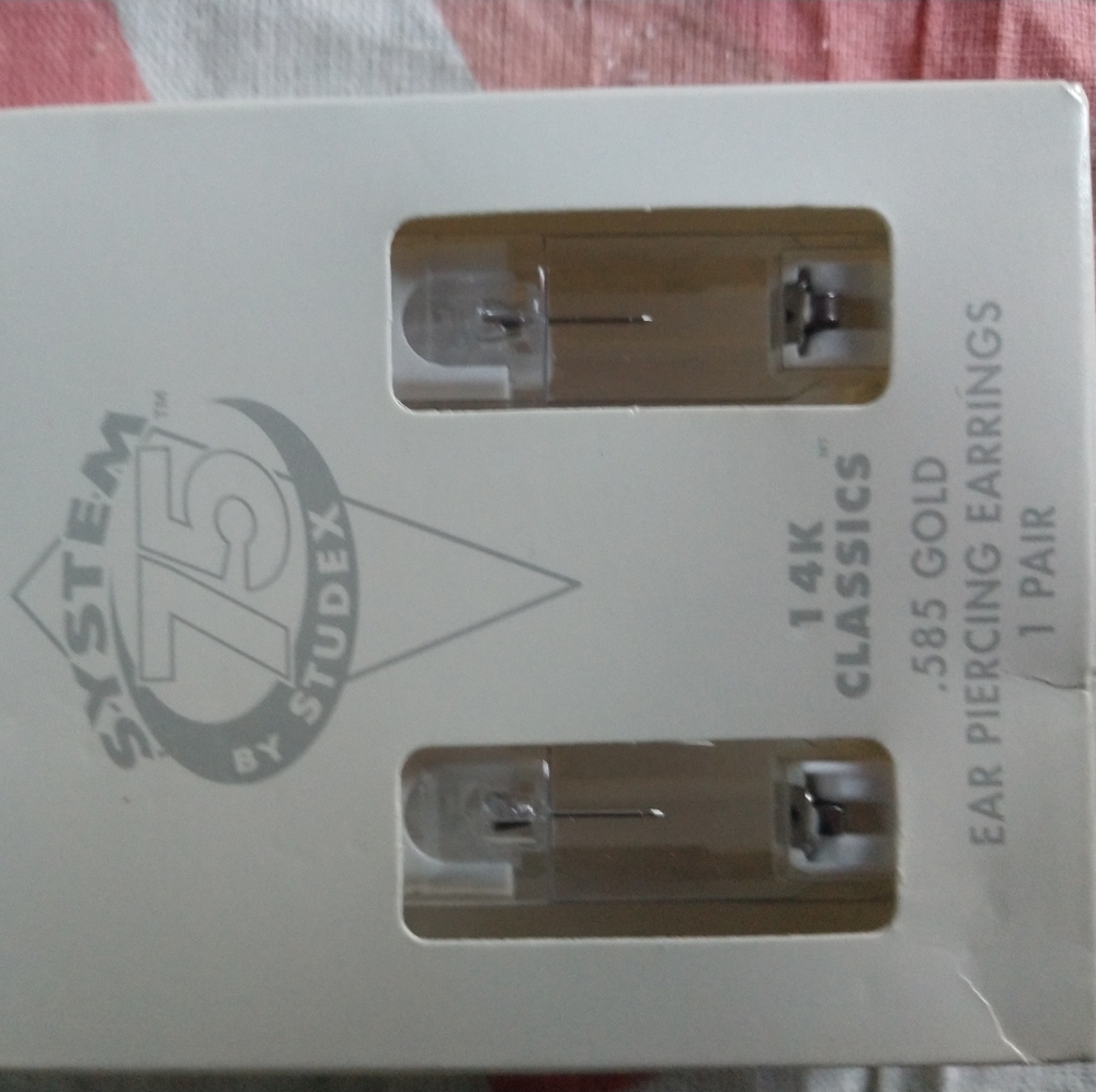 Earring kit